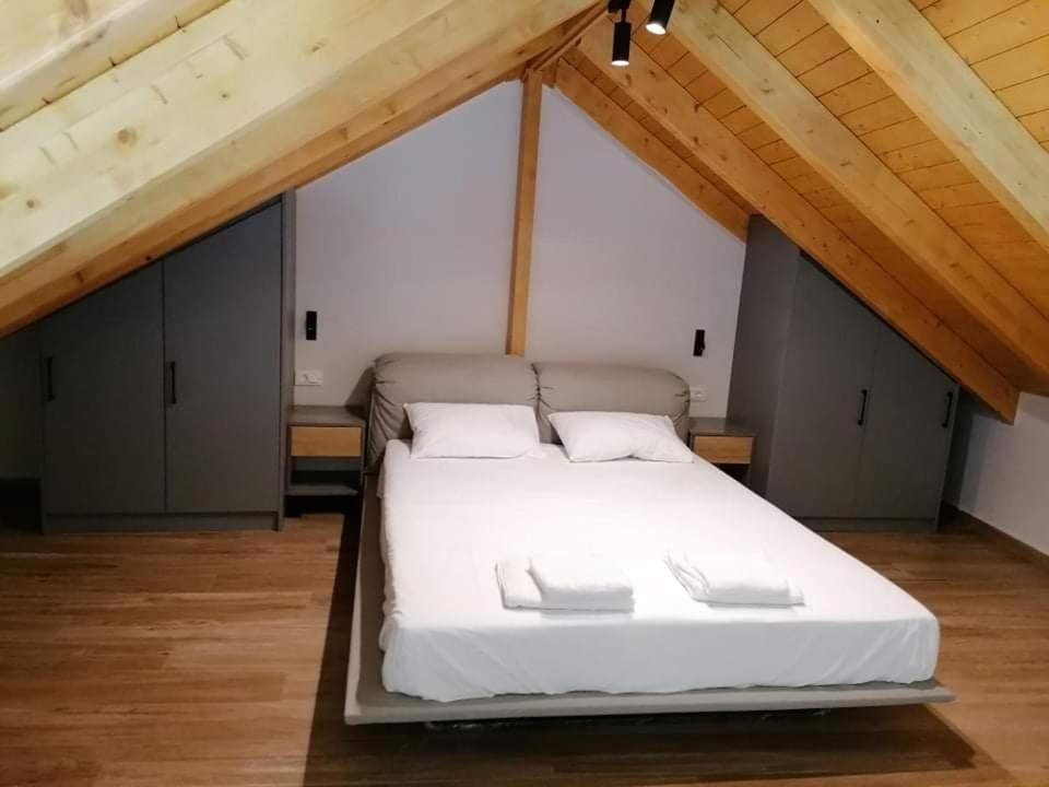 Luxury Suites By Panagiota Preveza Esterno foto