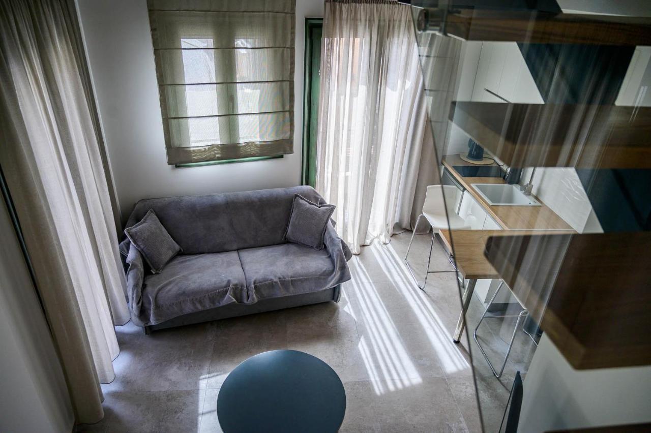 Luxury Suites By Panagiota Preveza Esterno foto
